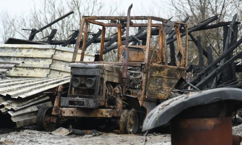 Kod Osijeka izgorio traktor vrijedan 30 tisuća eura: Požar buknuo zbog tehničkog kvara