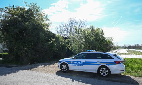 Tragedija na Peščenici: Muškarac poginuo u požaru kuće