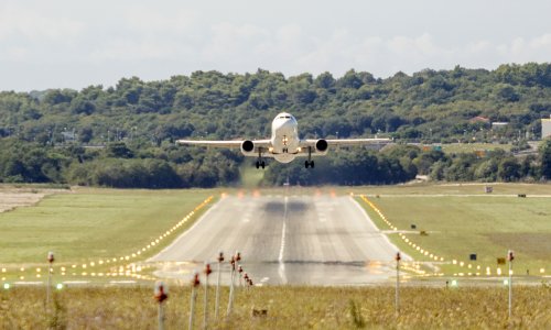 Problemi s gorivom za avione u Europi: Oglasila se Ina o stanju u Hrvatskoj