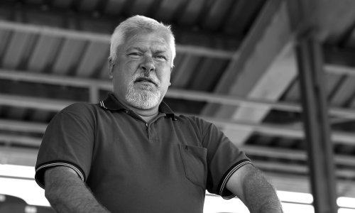 Umro je legendarni Srećko Bogdan