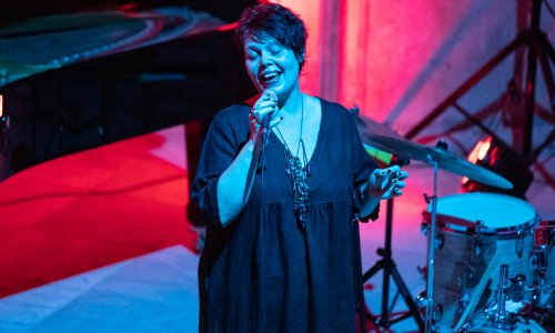 Glazbene dive Valerija Nikolovska i Jasmina Makota spektaklom slave 50 godina Centra za kulturu