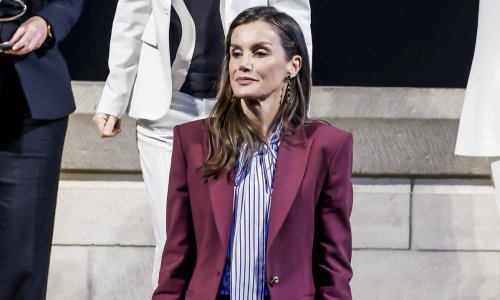 Kraljica Letizia izvukla iz ormara staro odijelo pa pokazala trik s kojim izgleda skuplje nego što je