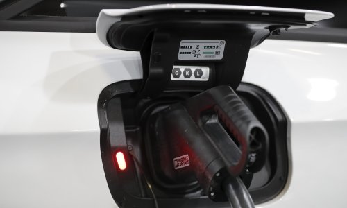 Kinezi najavili čudo, stiglo upozorenje iz BMW-a