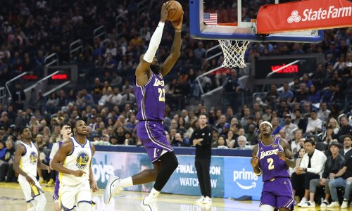 Povijesni trenutak u NBA ligi: Prva asistencija sina ocu, Bronny dodao za zakucavanje LeBronu