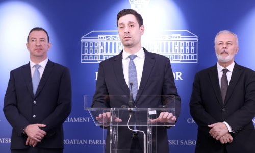 HDZ odgovorio Možemo: 'Još jedan u nizu cirkusa, nisu ništa napravili'