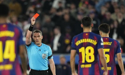 UEFA brutalno kaznila suca utakmice Barcelona - Atletico Madrid