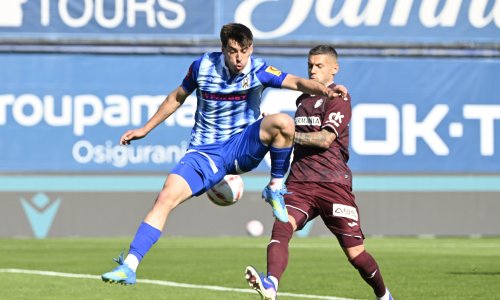 Pogledajte fantastičan gol Vasilja petom: Ovo se ne viđa svaki dan!