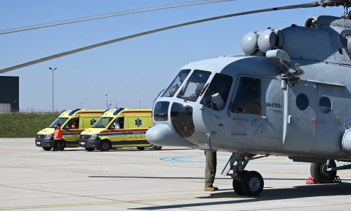 Helikopterom HRZ-a prevezen životno ugrožen pacijent iz Dubrovnika do Splita