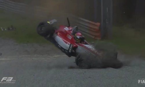 Suludi potez doveo do strahovite nesreće na Monzi!