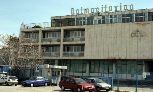 Badel 1862 preuzima jaka alkoholna pića od Dalmacijavina