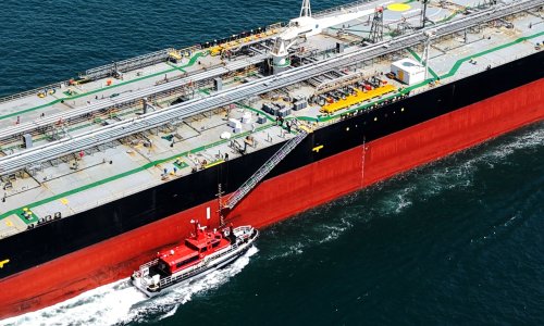 Amerikanci blokirali kineski tanker u Hormuzu i prisilili ga da se okrene