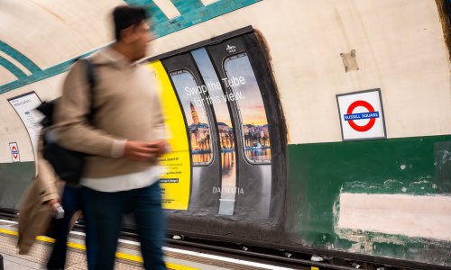 FOTO Split i Bol zasjali u londonskom metrou