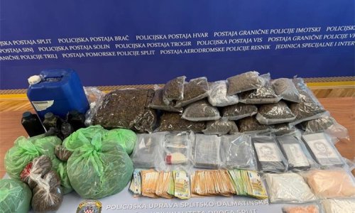 Policija uhvatila 28-godišnjeg dilera: Uz raznu drogu, imao je i ručnu bombu