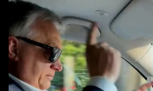 VIDEO Orbán objavio snimku iz automobila, pa zbog jednog detalja završio na policiji
