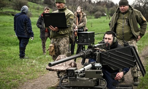 Iz tvornica izlaze milijuni, a već sutra su zastarjeli: Ukrajinci i Rusi vode bjesomučnu utrku