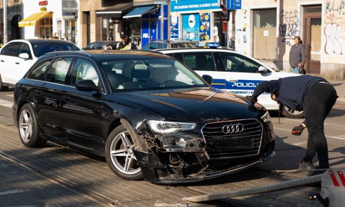 Što ako vas udari auto sa stranim tablicama? Postoji jedna ključna razlika