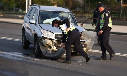 Blokirana zagrebačka žila kucavica: Sudarila se četiri auta, ima ozlijeđenih