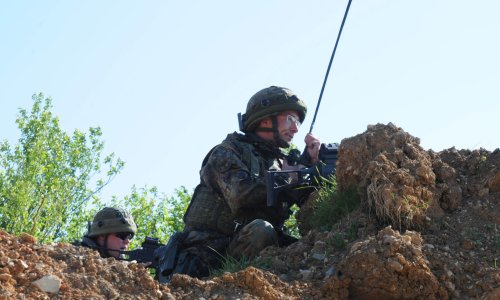 Problemi u srcu europske obrane: Zar ćemo se s bojišta javljati starim radio uređajima!?