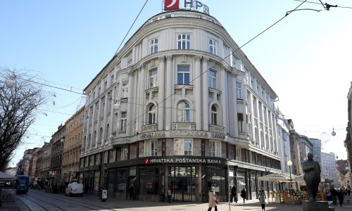 Dioničari HPB-a prelomili: Kupuju sve dionice Croatia banke