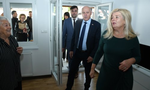 Bačić u Petrinji, završen projekt gradnje obiteljskih kuća u suradnji s Caritasom