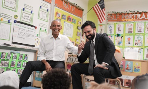 VIDEO Neobičan susret Baracka Obame i Zohrana Mamdanija: S mališanima pjevali dječju pjesmicu