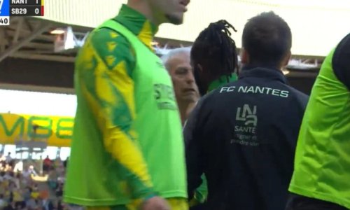 Podivljalog Vahu odvajali od suca: 'Dođi ovdje i reci mi u lice'