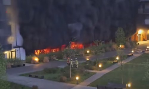 Jezivi prizori iz Graza: Deseci stanova nestaju u gustom crnom dimu