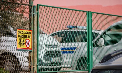 Niz dojava o bombama u školama Splita i okolice, nastava u prekidu