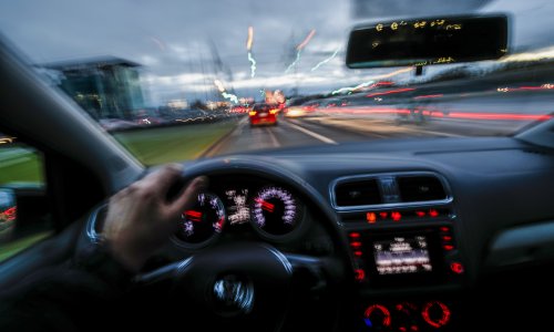 Hrvat prijavio suvozačicu zbog ometanja u vožnji, policija ju kaznila