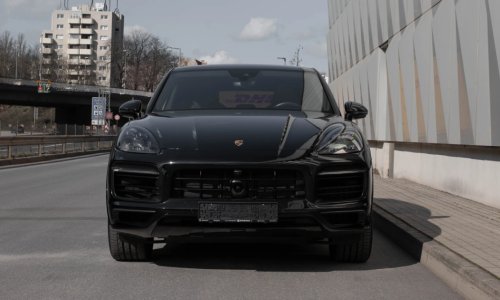 Messijev Porsche ide na aukciju: Za crni Cayenne traže cifru koja i nije tako luda