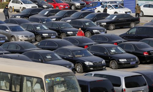 Kupujete auto u gotovini? Evo zašto to uskoro više neće biti moguće