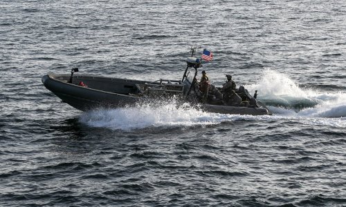 Amerikanci blokirali 27 iranskih brodova: 'Uništavamo ih u potpunosti'