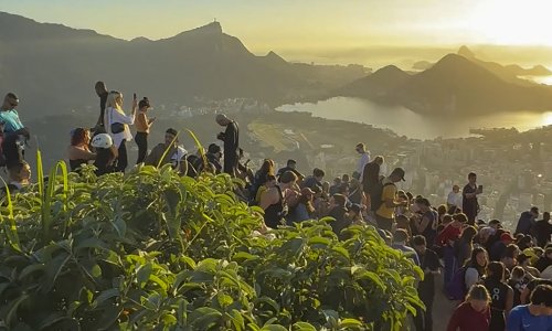 Drama u Riju: 200 turista zatočeno na vrhu brda za vrijeme policijskog obračuna s bandom
