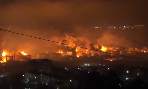 VIDEO Ukrajinci pogodili ključnu rusku luku, veliki izvozni terminal u plamenu