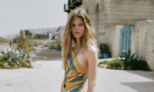 Zara ima novu hit haljinu: Asimetrični kroj, prugice i cijena manje od 50 eura