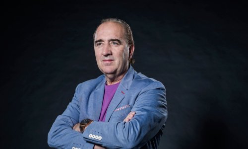 Rijetki obiteljski kadar koji je raznježio fanove: Mladen Grdović pozirao s kćeri Sarom i zetom