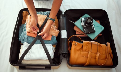 Jeste li isprobali ovu metodu pakiranja? Smanjuje kaos u koferu i štedi prostor