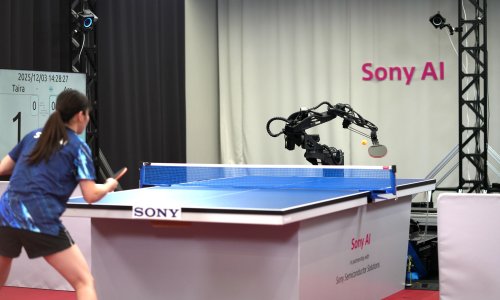 Umjetna inteligencija za stolnoteniskim stolom: Robot Ace izaziva i pobjeđuje najbolje