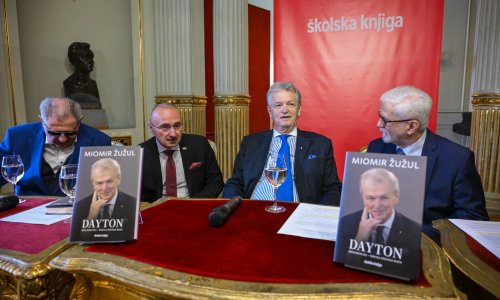 Bivši Sanaderov ministar održao promociju: Evo tko je sve došao na predstavljanje knjige Miomira Žužula