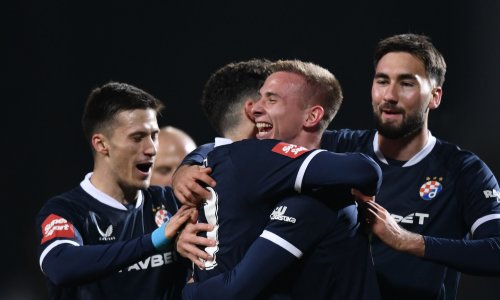 Sjajni Stojković nakon lijepe solo akcije doveo Dinamo u vodstvo, pogledajte gol