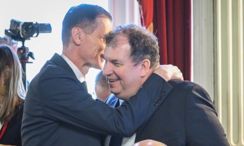 Jakov u prvom planu, Kolinde nema: Pojavio se na promociji bez supruge