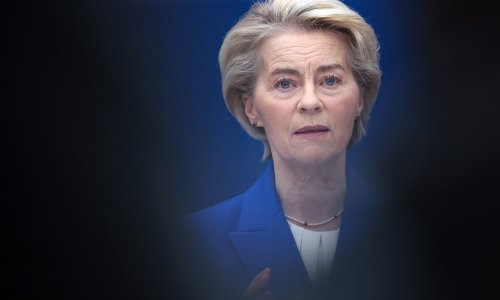 Von der Leyen: 'EU bi već ovog ljeta mogao ograničiti djeci pristup društvenim mrežama'