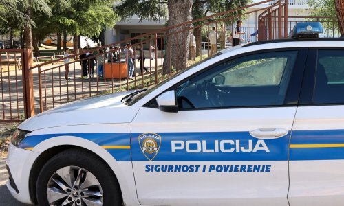 Jezive prijetnje primili vrtići, evakuiran učenički dom