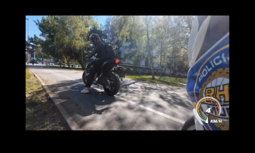 VIDEO Divljao Selskom pa bježao policiji: Vozio motor bez dozvole i prošao kroz crveno