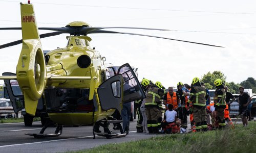 Teška nesreća na Cresu: Rezali lim da izvuku trudnicu iz vozila, odvezena helikopterom