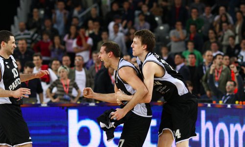 Prošlo je točno 16 godina: Sjećate li se kako je Kecman rastužio punu Arenu?