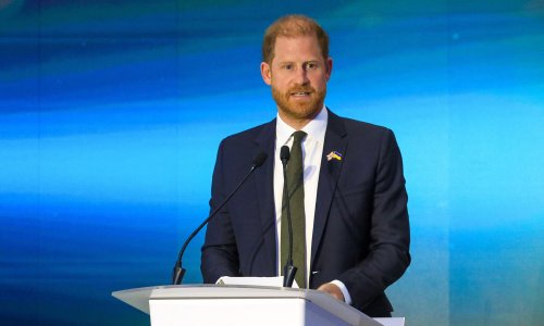 Princ Harry oštro odbrusio novinaru: 'Radim upravo ono za što sam rođen'