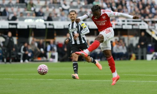 Arsenal se minimalnom pobjedom vratio na vrh prvenstvene ljestvice