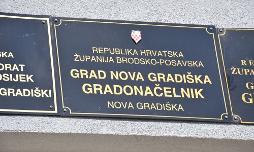 HDZ i SDP u borbi za Novu Gradišku: Kandidirao se i Grgić unatoč ostavci zbog korupcijskih optužbi