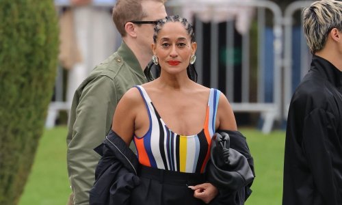 Elegantna zamjena za bermude: Ove hlače ponovno su u trendu, a nose se s lakoćom